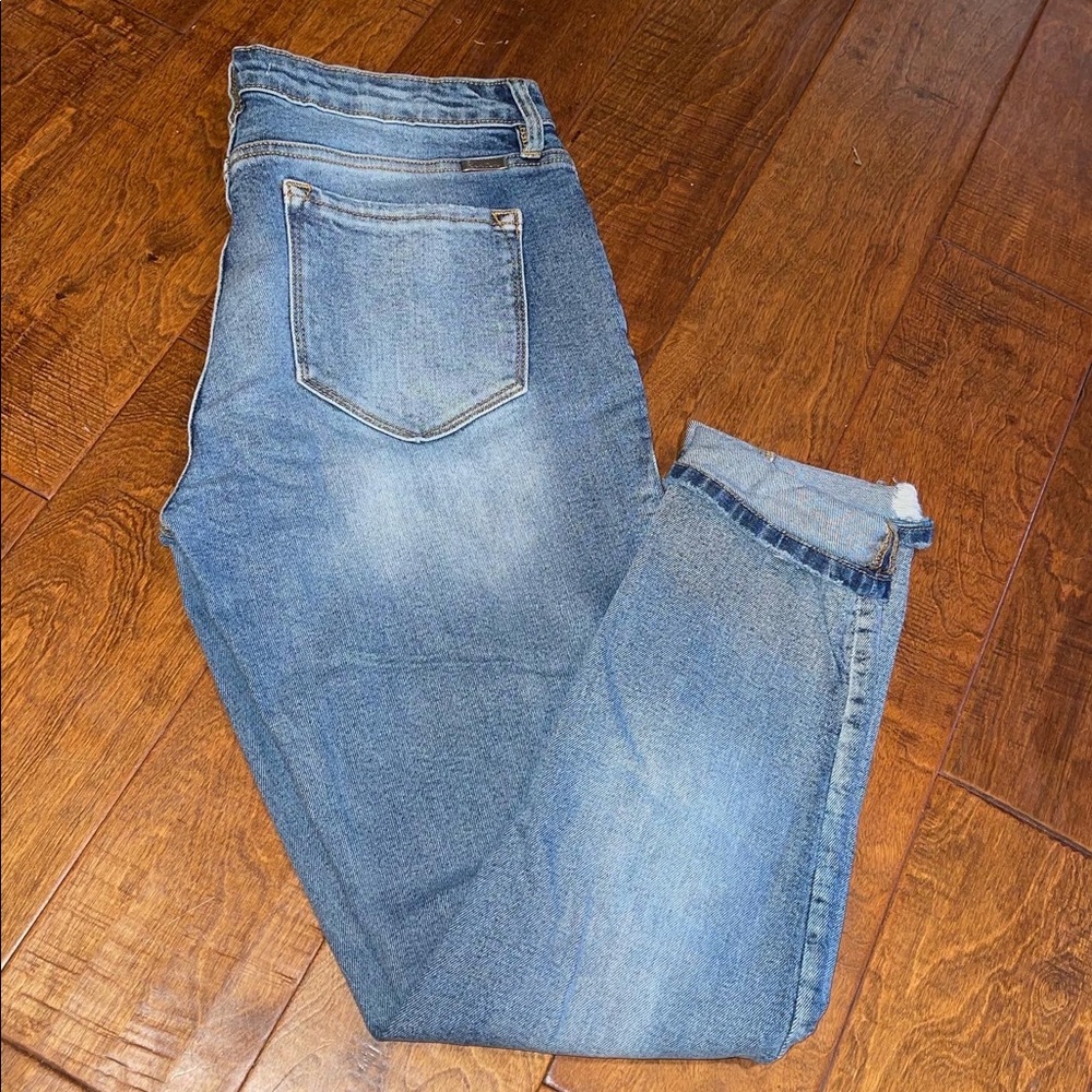KanCan Skinny/Straight leg jeans